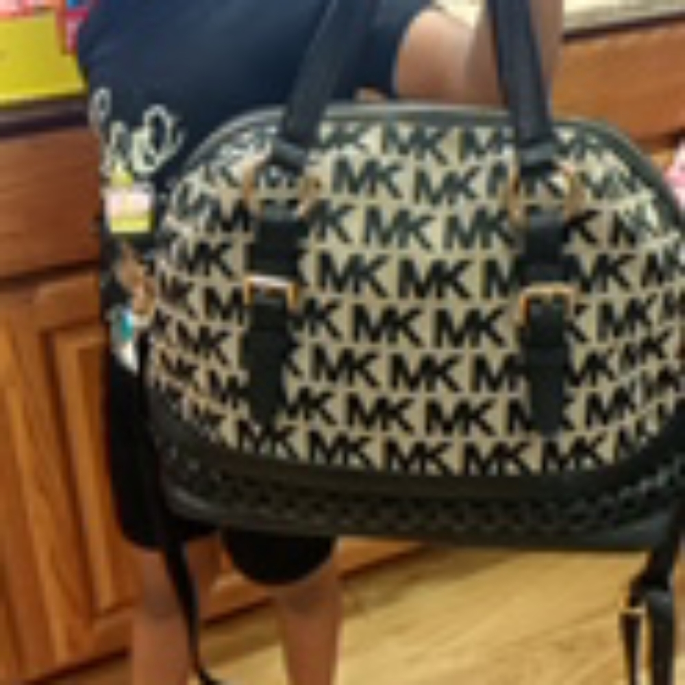 Purse - Picture 4 of 4